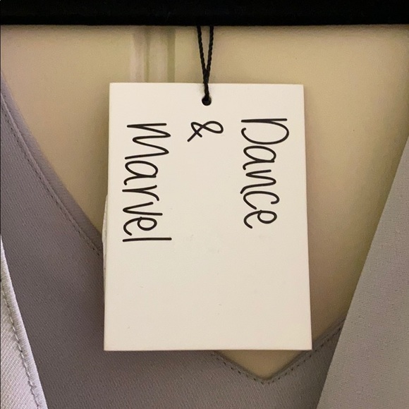 Grey bell sleeve blouse - Picture 3 of 4